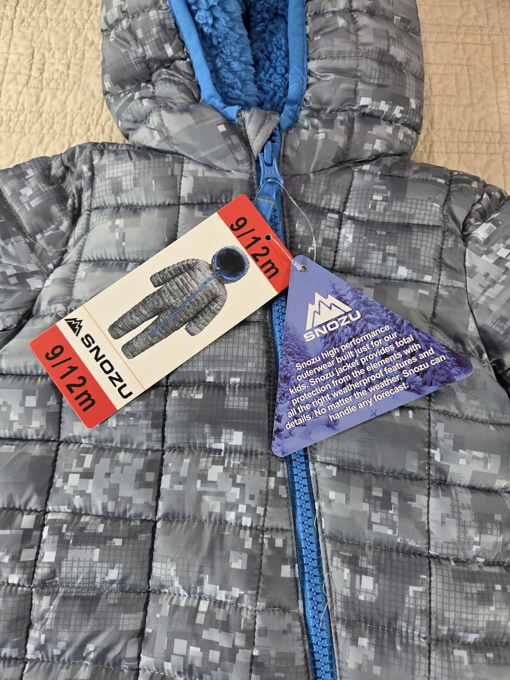 Snozu Gray Pixel-Print Baby Puffer Bunting with Blue Lining Boy Size 9-12m - Picture 4 of 5